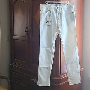 ZARA SKINNY FIT DENIM. NEW WITH TAG